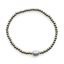 Load image into Gallery viewer, GOLD FILLED PEARL BRACELET
