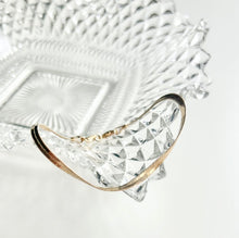 Load image into Gallery viewer, GOLD FILLED HERRINGBONE BRACELET
